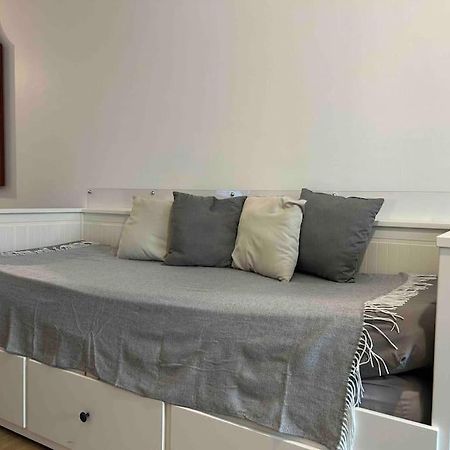 Location Studio, Lyon-La Mulatiere ภายนอก รูปภาพ